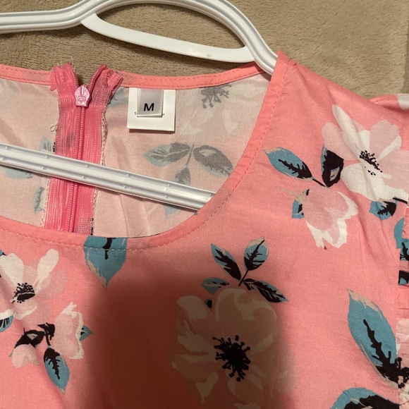 Mum and me matching outfit - Picture 3 of 4